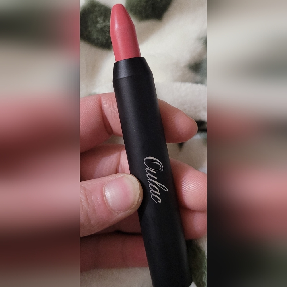 Oulac cosmetics bundle - Picture 7 of 12